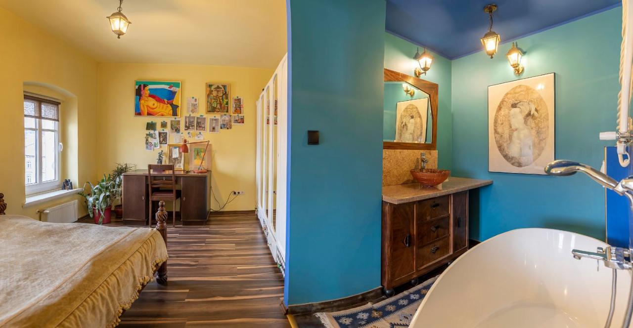 Apartament Artystyczny W Rynku. Lądek-Zdrój Esterno foto