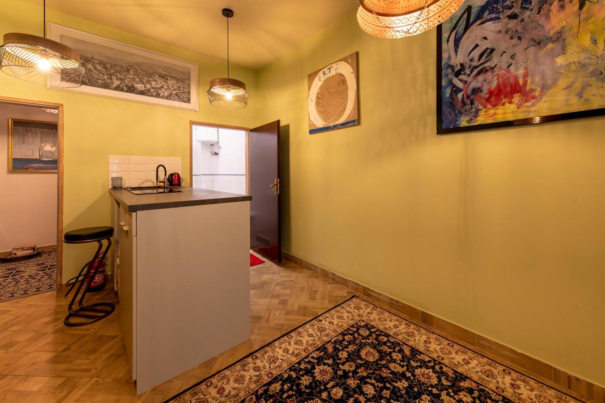 Apartament Artystyczny W Rynku. Lądek-Zdrój Esterno foto